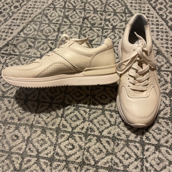 The Trainer by Everlane in Blush NWOB - Picture 4 of 8